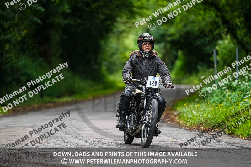 Vintage motorcycle club;eventdigitalimages;no limits trackdays;peter wileman photography;vintage motocycles;vmcc banbury run photographs